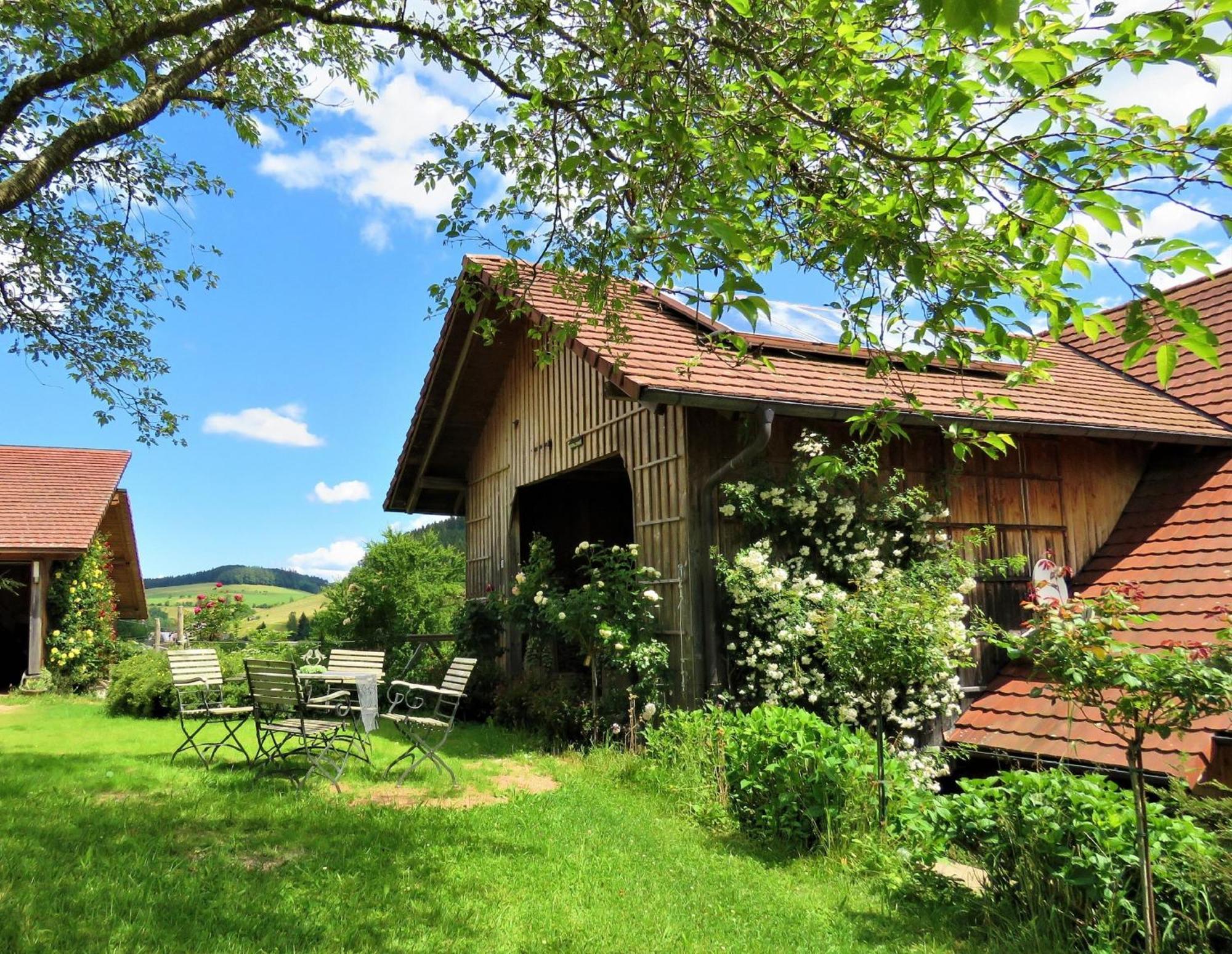 Hernis-Hoefle Elzach Exterior foto